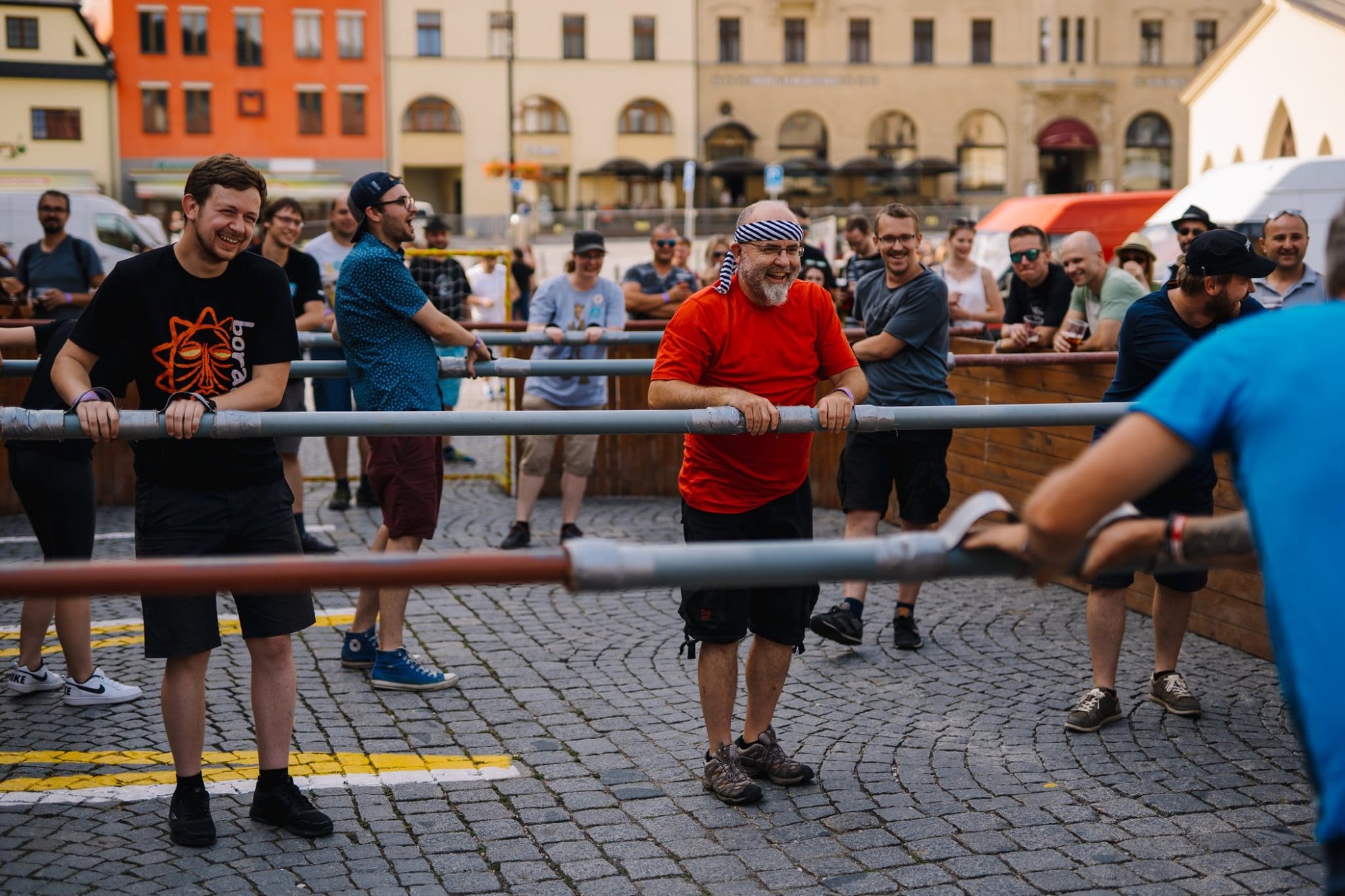 Živý stolní fotbálek jako zábava na Pivobraní